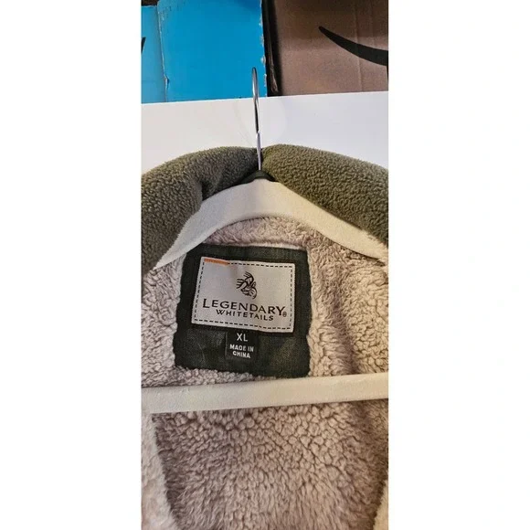 Legendary Whitetail parka fisherman core xl faux fur womans twighlight core - Picture 2 of 7